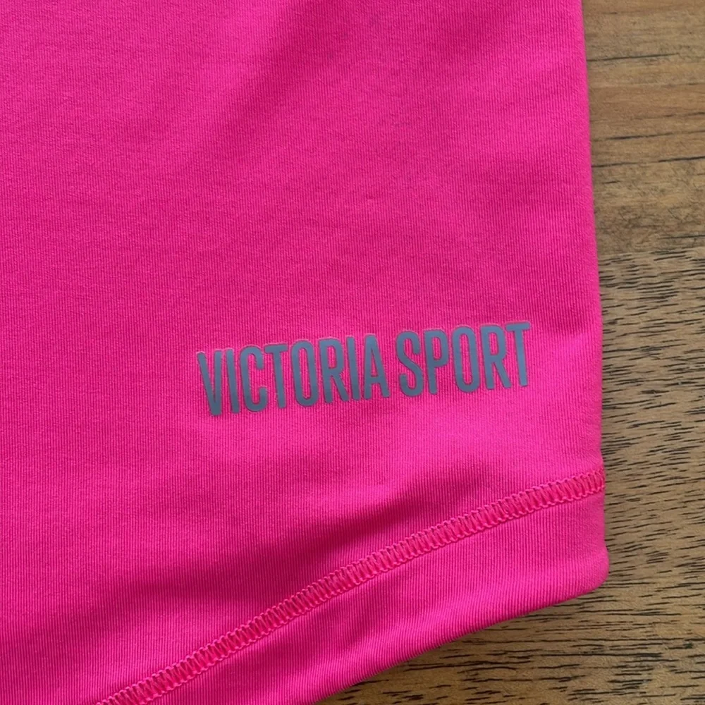 Victoria Secret Sport Tank Top - Picture 5 of 7